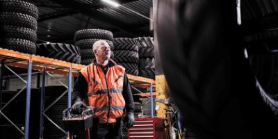 O anvelopă este fabricată din următoarele materiale